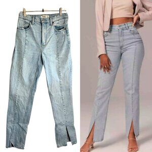 Abercrombie & Fitch Light Wash Ultra High Rise 90s Straight Jeans Long